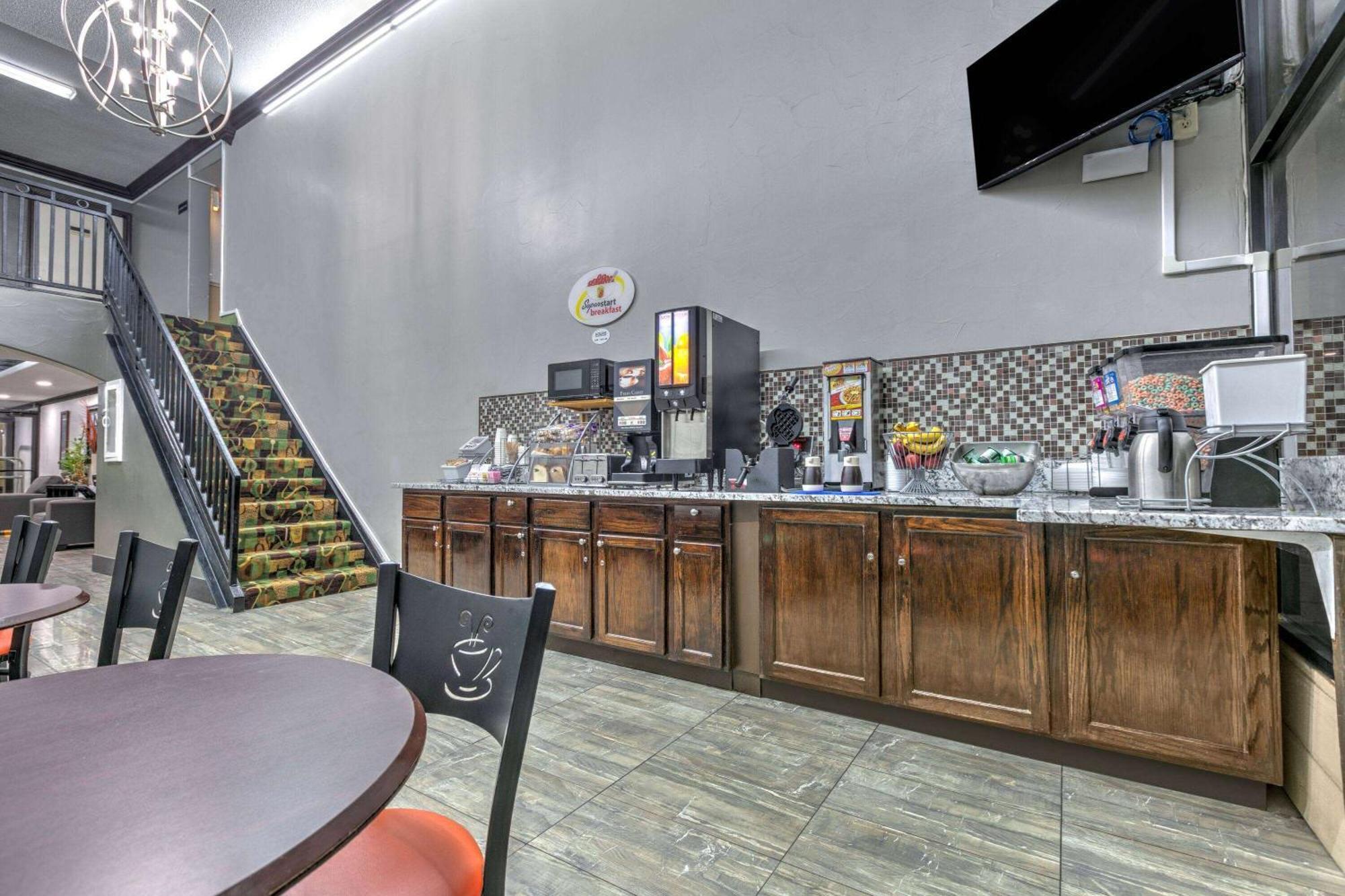 Motel Super 8 By Wyndham Grand Prairie North Zewnętrze zdjęcie