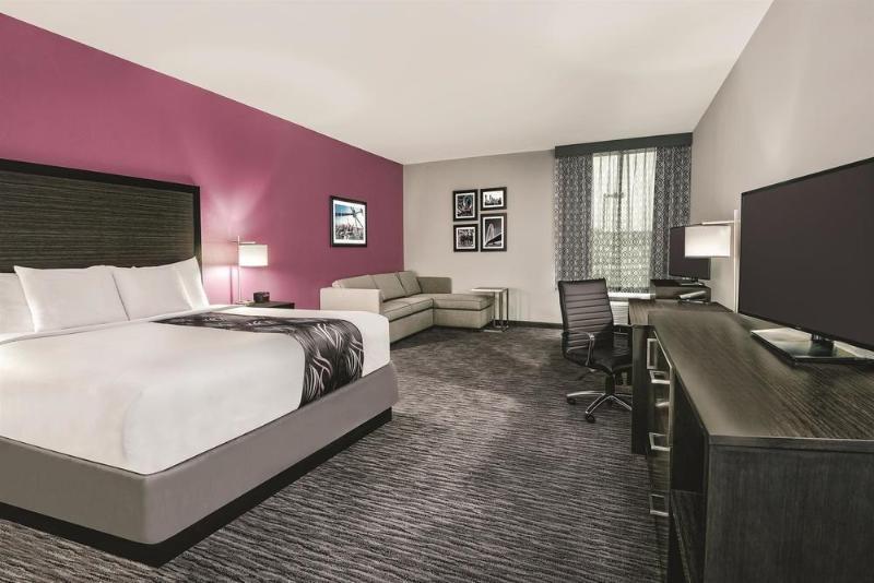 Motel Super 8 By Wyndham Grand Prairie North Zewnętrze zdjęcie